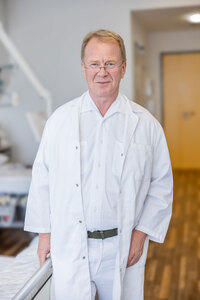 Prim. Dr. Norbert Freund