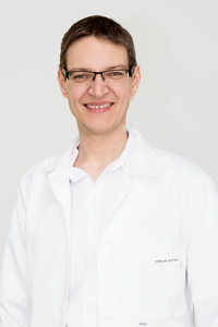 Prim. Dr. Florian Roitner (Abteilungsleiter der Inneren Medizin 2 am Krankenhaus Braunau)