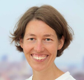 Susanne Mayrhofer, leitende Physiotherapeutin am Ordensklinikum Linz Elisabethinen 