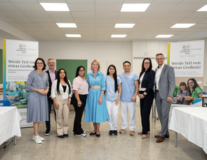 Ordensklinikum Linz Beim Besuch am Vinzentinum, der Schule für Gesundheits- und Krankenpflege am Ordensklinikum Linz